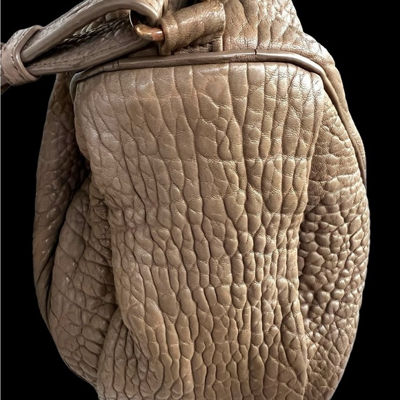 Medium Alexander Wang tan and rose gold Rocco - Picture 8 of 13